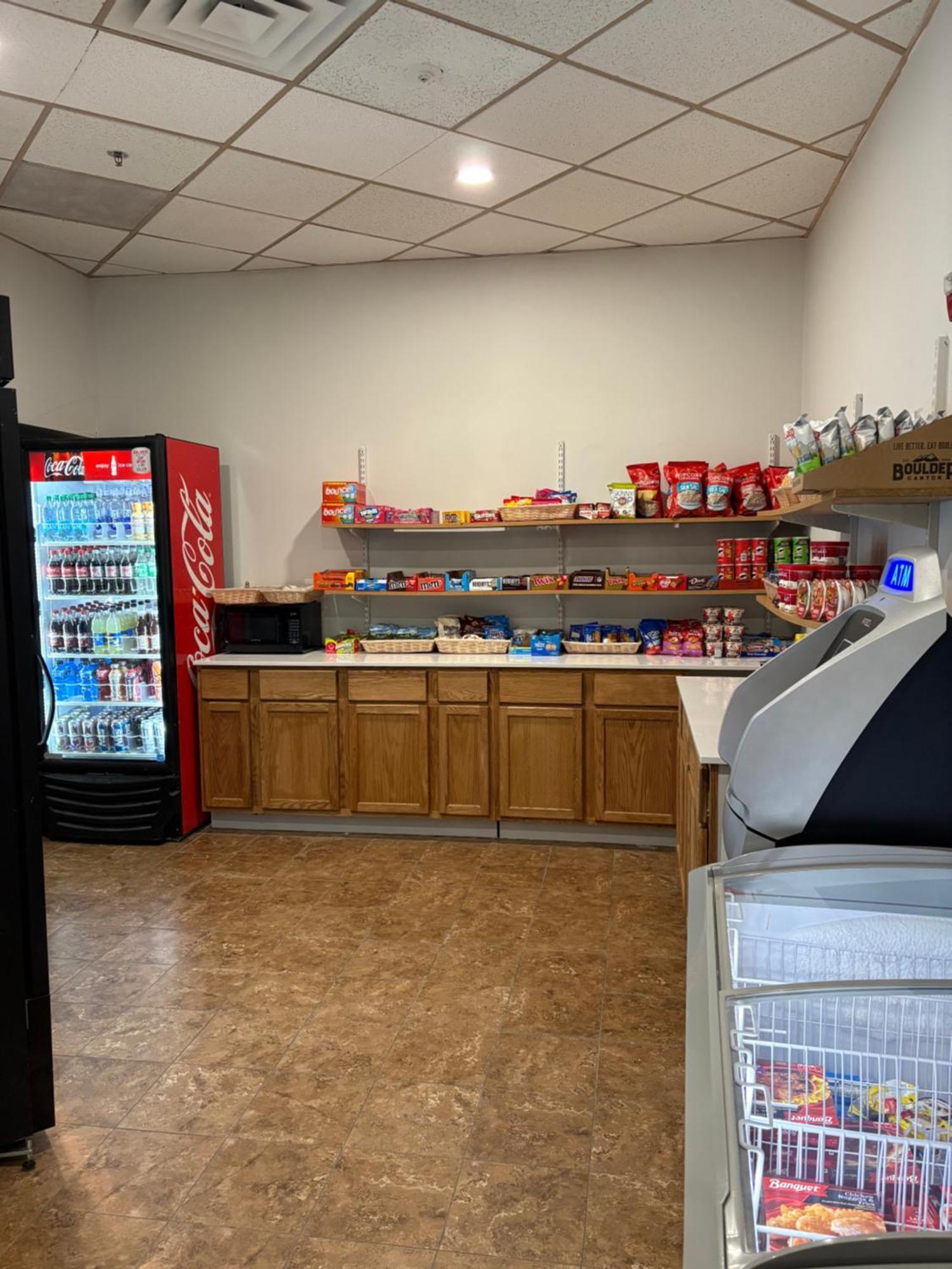 Clarion Inn & Suites And Convention Center Kearney Extérieur photo