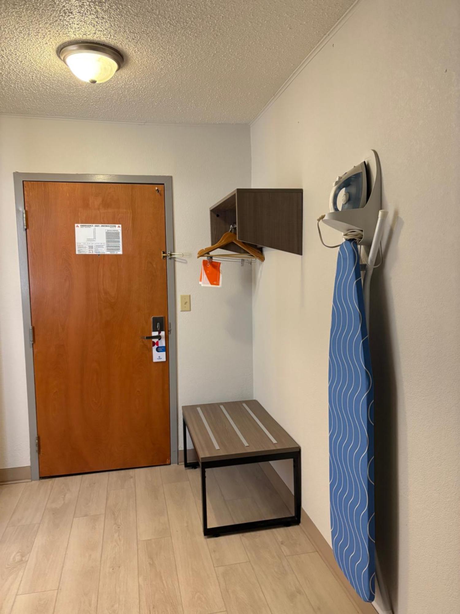 Clarion Inn & Suites And Convention Center Kearney Chambre photo